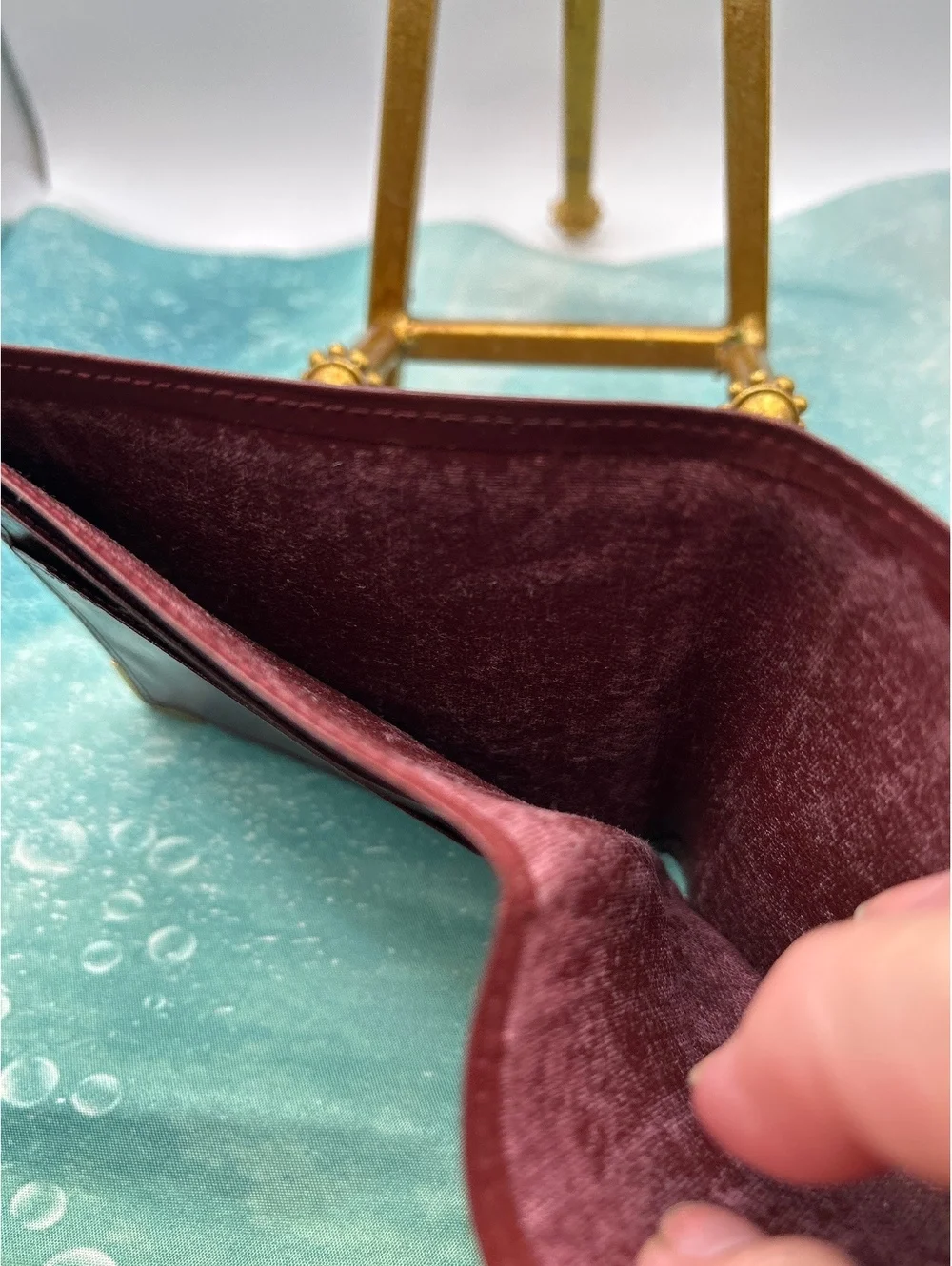 Vintage Must de Cartier Bordeaux Leather Bifold Wallet - Good Condition